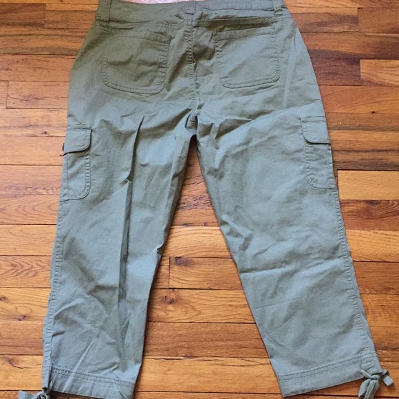 DONATED - Picture 4 of 4